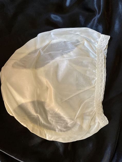 Hanes Her Way Nylon Hi Cut Bikini Panties Sz Silky Ivory Nylon Underwear New Ebay