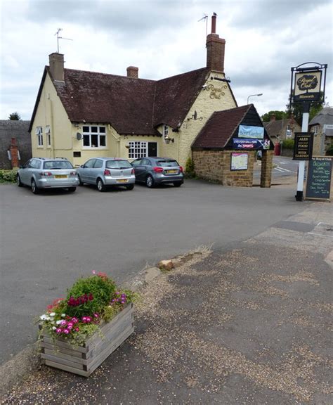 Royal Oak Public House In Blisworth © Mat Fascione Cc By Sa20