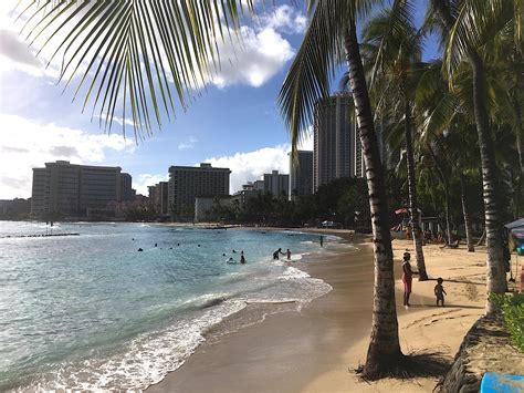 How Many Visitors Are Coming to Hawaii During this Pandemic? Making