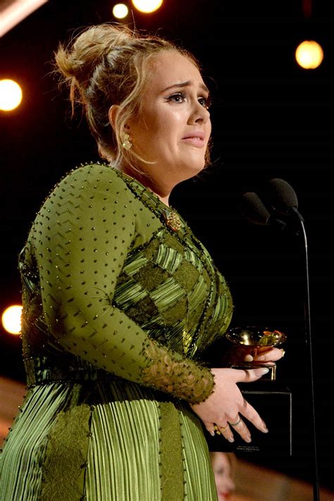 Adele shows her work at the Grammy Awards