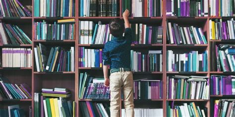 Como escolher um bom livro didático para a sua escola