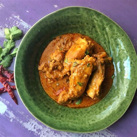 Spicy Chicken Vindaloo The Familiar Kitchen