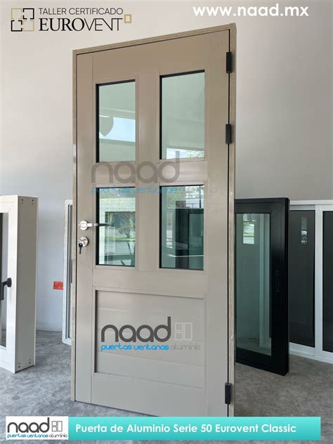 Puerta Batiente Serie Residencial Naad