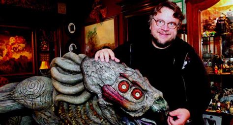 En Las Monta As De La Locura Noticia Guillermo Del Toro Reescribe El