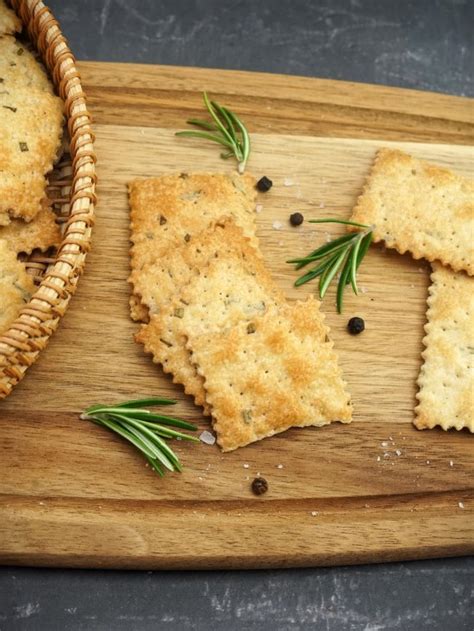 Rosemary Crackers Recipe | Moorlands Eater