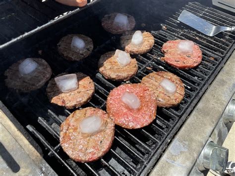 Does this ‘ice cube’ hamburger grilling trick really work? | KTLA