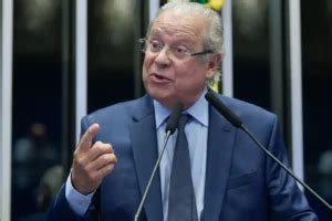 A primeira grande fake news no Brasil foi o mensalão diz José Dirceu