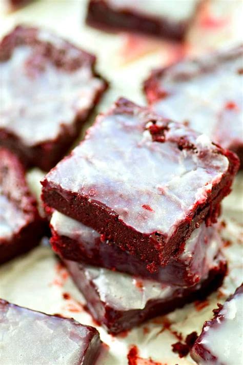 Flourless White Chocoalte Red Velvet Brownie Bites