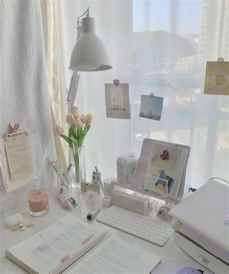 minimal desk in 2020 | Study room decor, Room inspiration, Aesthetic ...