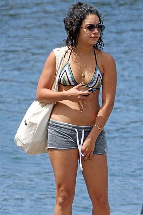 Vanessa Hudgens Exposing Sexy Body And Hot Ass In Bikini On Beach Porn