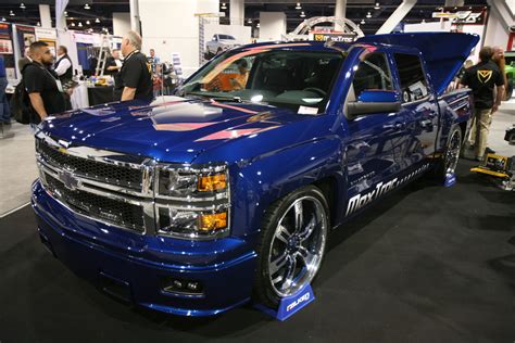 Chevrolet Silverado Custom - amazing photo gallery, some information ...