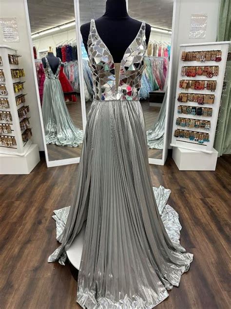 Sherri Hill 56029 Silver Rsg Formals