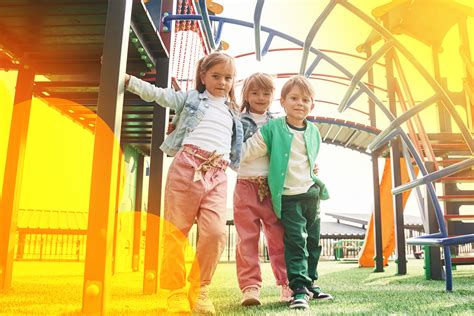 Wann Darf Ein Kind Allein Nach Drau En Oder Auf Den Spielplatz Gehen