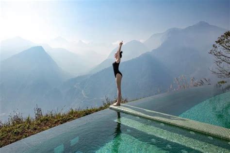 Hoa hậu Giáng My gây sốt khi diện bikini khoe thân hình nóng bỏng giữa tiết trời độ C