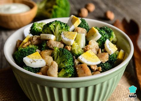 Salada De Brócolis Cozido Prática E Baixa Em Calorias