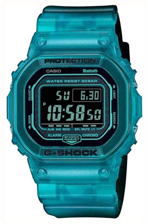 Casio Mens Bluetooth 5600 Blue Black Gradient Dw B5600g 2er First