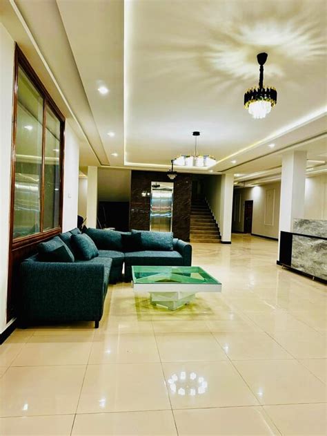 royal elite hotel kalam  khan familia travels tarifs