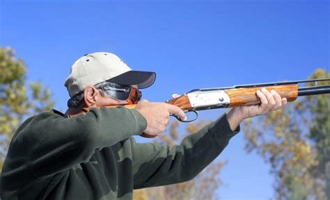 The Ultimate Beginners Guide To Trap And Clay Pigeon Shooting HobbyKraze