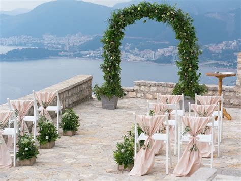 #5 Beautiful Eco-Friendly Wedding Decoration Ideas For A Whimsical ...