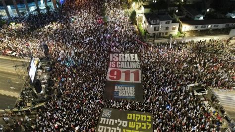 Sute de mii de oamenii au protestat din nou la Tel Aviv împotriva