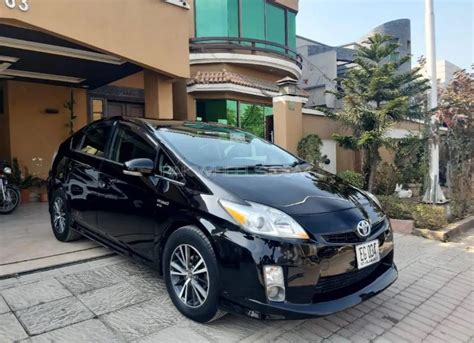 Toyota Prius S Led Edition For Sale In Islamabad Pakwheels