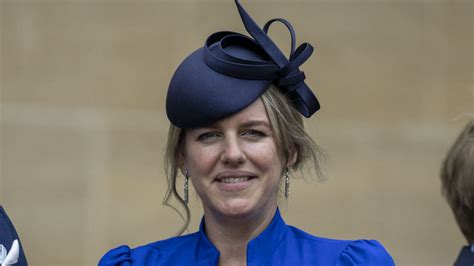 Camilla Parker Bowles Qui Est Sa Fille Laura Lopes Qui M Ne Une Vie