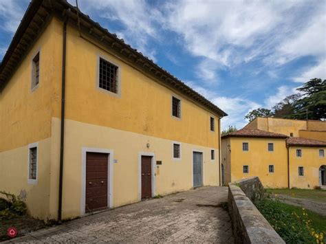 Ville In Vendita A Crespina Lorenzana In Zona Crespina Casa It