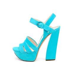 Лукбуки: Chanel, D&G, Manolo Blahnik и другие — Look At Me