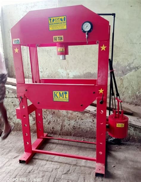 Mild Steel Hand Operated Hydraulic Press Ton Automation Grade