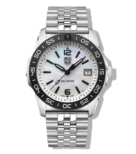 Luminox Reloj Para Mujer Pacific Diver M Series De Vestir Plata