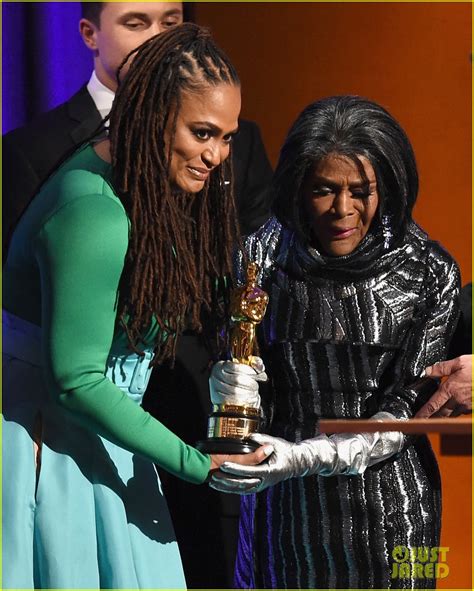 Cicely Tyson Wins Honorary Oscar at Govenors Awards 2018!: Photo ...