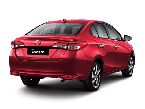 daftar harga mobil sedan terbaru  indonesia