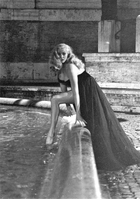 Anita Ekberg During The Filming Of La Dolce Vita 1960 In 2023