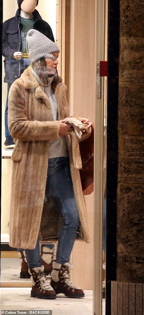 Dasha Zhukova Shops In First Outing Since Pregnancy Reports Shearling