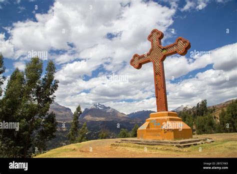 Andean Cross Fotograf As E Im Genes De Alta Resoluci N Alamy