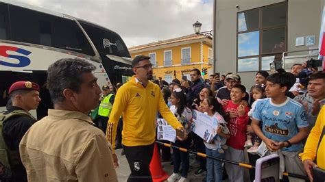 El Equipo De Sporting Cristal Lleg A Cajamarca Previo Al Duelo Ante