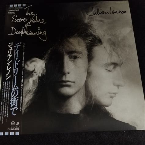 【やや傷や汚れあり】c12 中古lp 中古レコード ジュリアンレノン デイドリームの街で 帯付国内盤 28vb 1082 Julian