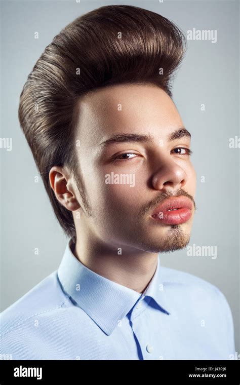 pompadour hairstyle