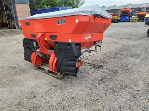 Kuhn Axis Q Fertiliser Spreader V A Ho For Salejohnston