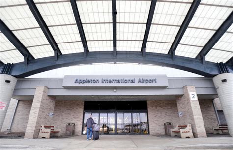 American Airlines expands Appleton airport schedule with flights to ...