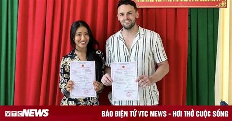 Hot Tiktoker Vy Ph M D Ng Gee Ho N T T Ng K K T H N Sau N M Chung S Ng