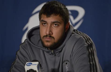 Sim Bhullar Is First Player of Indian Descent to Sign NBA Contract ...