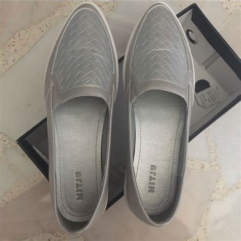 Silver loafers, Women's Fashion, Footwear, Loafers on Carousell