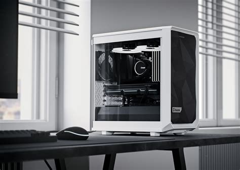 オンラインショップみさきFractal Design Meshify Tint Compact Flexible Light ATX ...