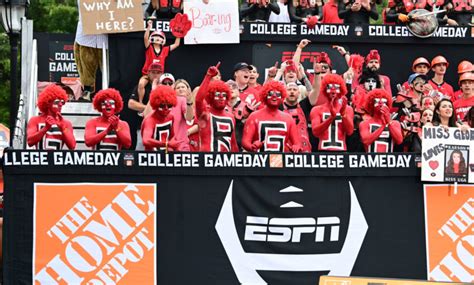 College Gameday Built By The Home Depot Returns To Athens For A