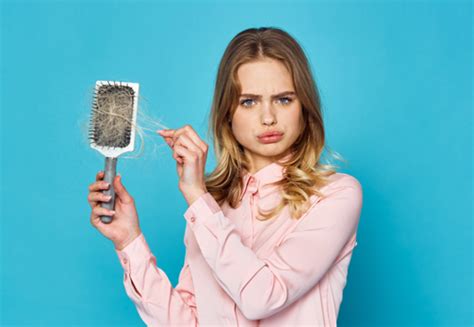 Chute De Cheveux Chez La Femme Comprendre Prévenir Et Traiter