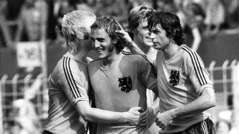 Johan Neeskens: Netherlands and Ajax star dies aged 73 | Football News ...