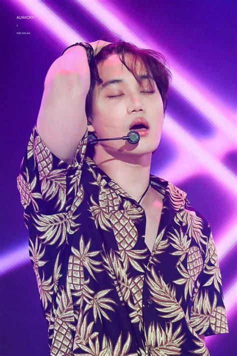 Pin Oleh Dalia Yaradith Di Jongin