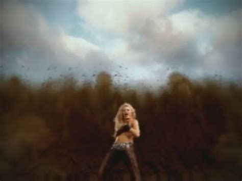 Whenever, Wherever [Music Video] - Shakira Image (29142042) - Fanpop