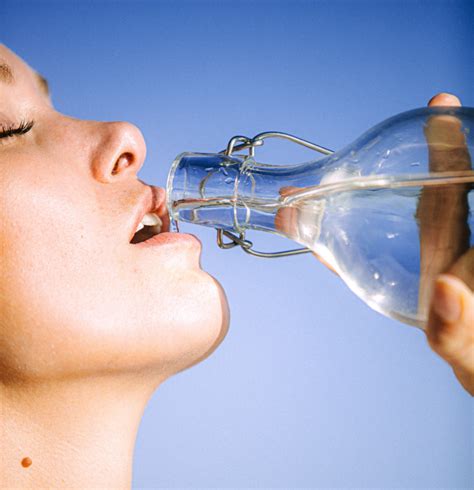 Understanding The Benefits Of Drinking Pure Water Healthy Fit Fab Moms